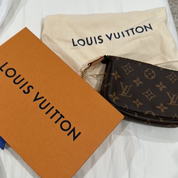 MINI POCHETTE ACCESSOIRES - Picture 9 of 10